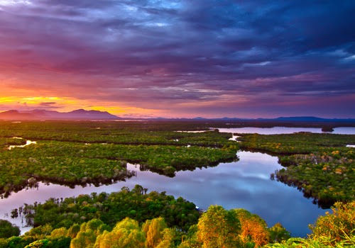 Eksplor Pesona Tersembunyi Ketapang Rekomendasi Wisata Wajib Dikunjungi! Tahun 2025 Terbaru