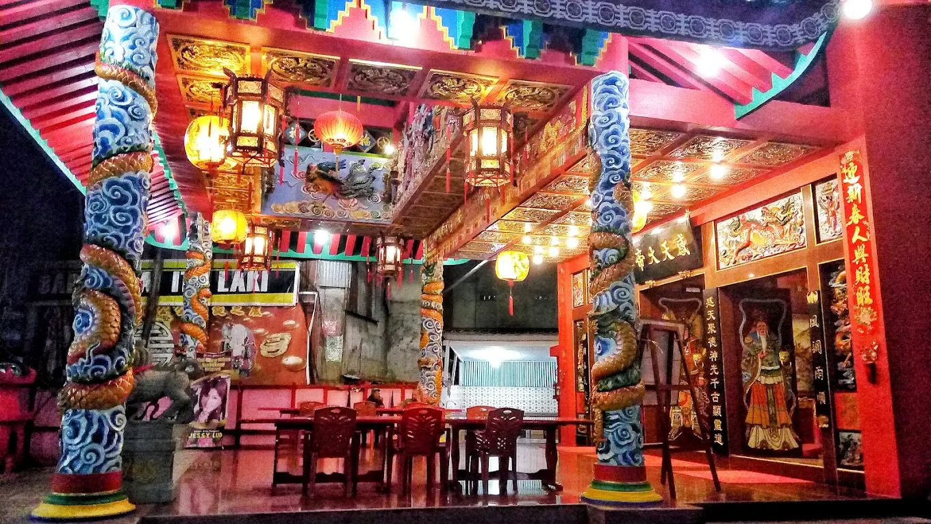 Kelenteng Tua Pek Kong